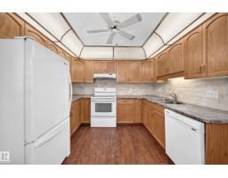 #109 10945 21 Av Nw, Edmonton, AB T6J6R3 Photo 11