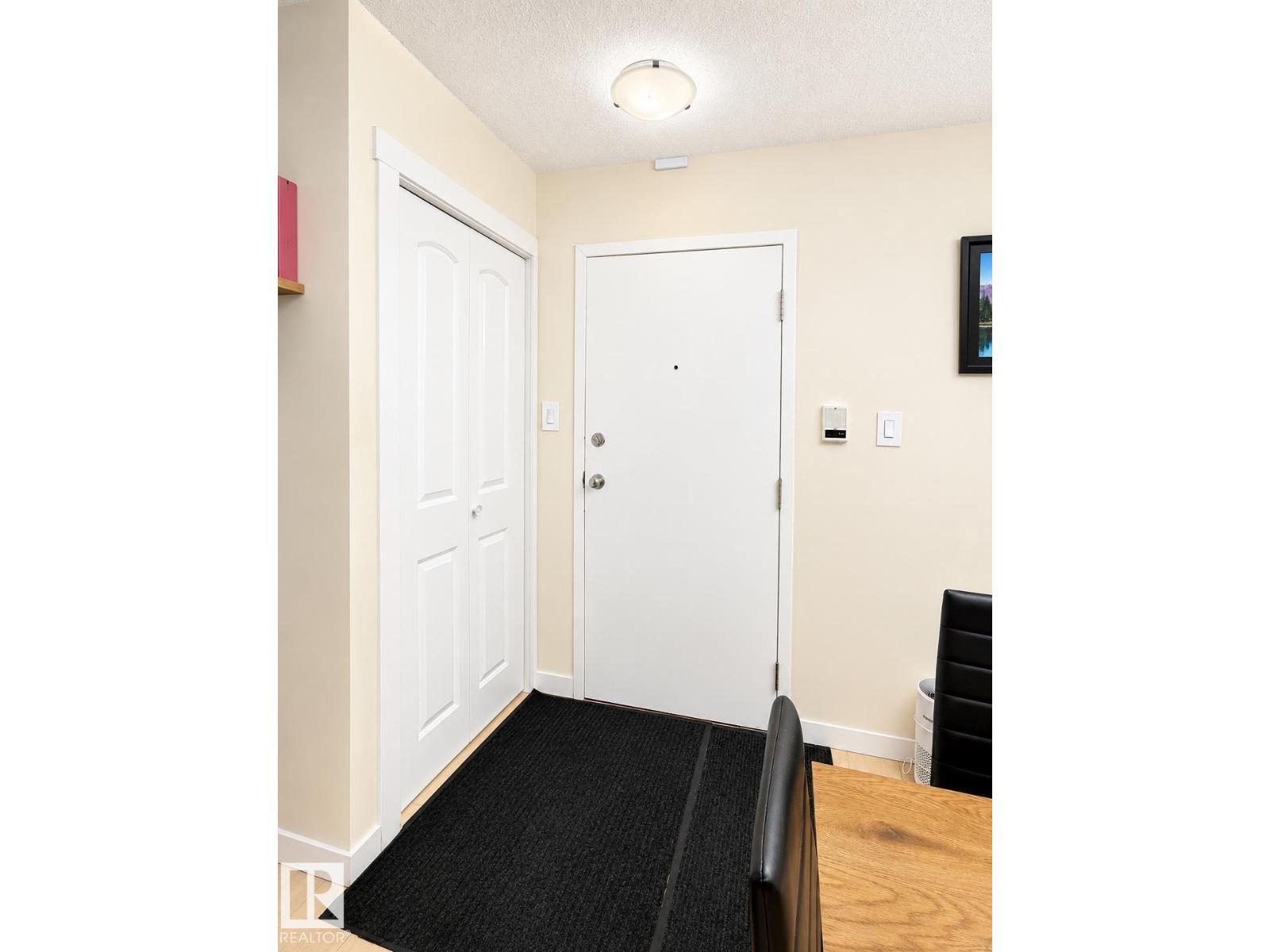 #101 11825 71 ST NW - 20