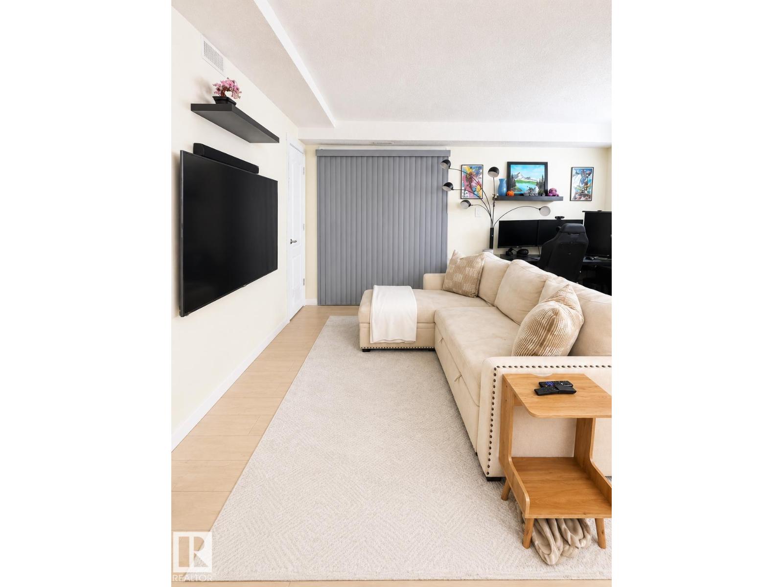 #101 11825 71 ST NW - 5