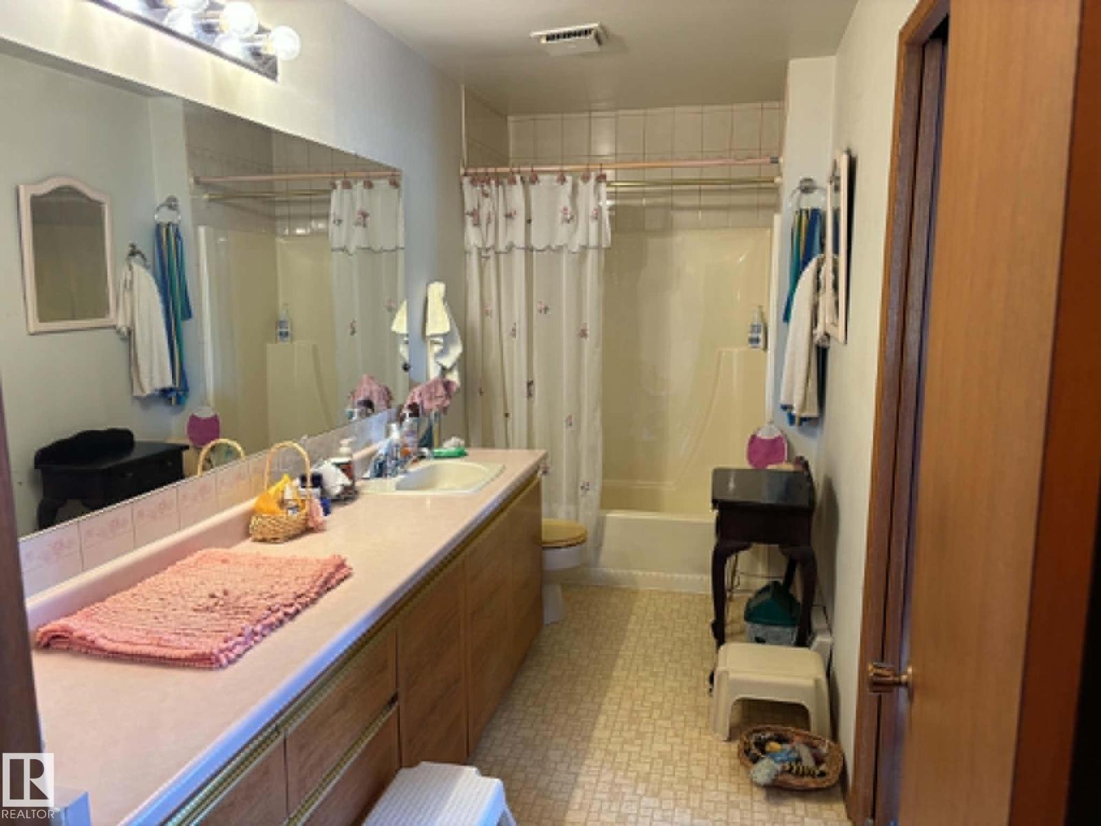 #401 10743 107 ST NW NW - 13