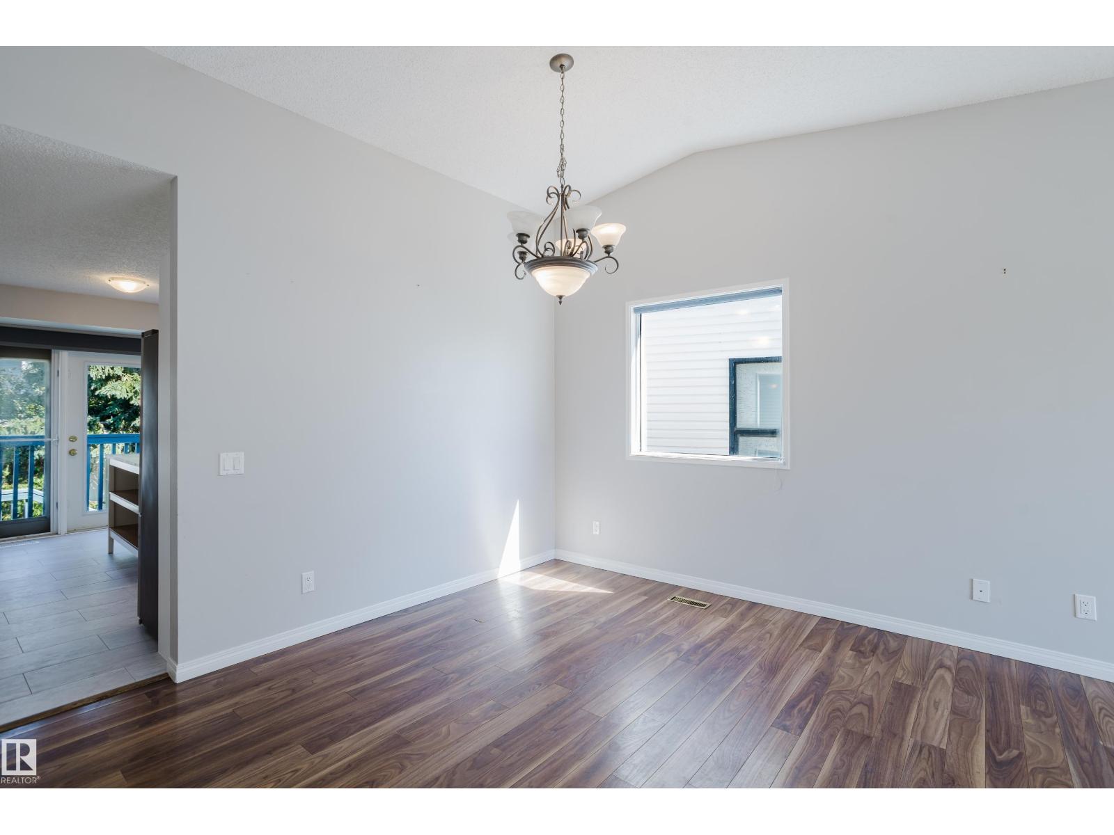 337 Pearson CR NW - 13