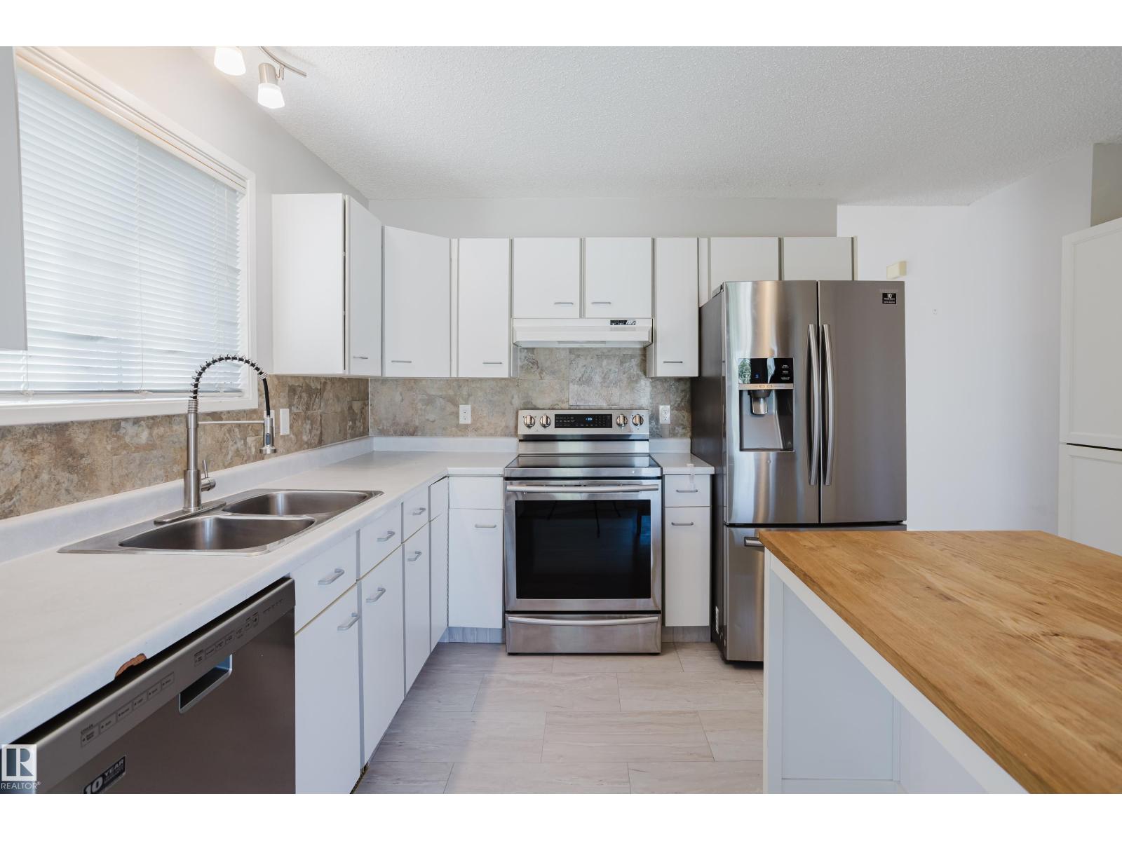 337 Pearson CR NW - 17