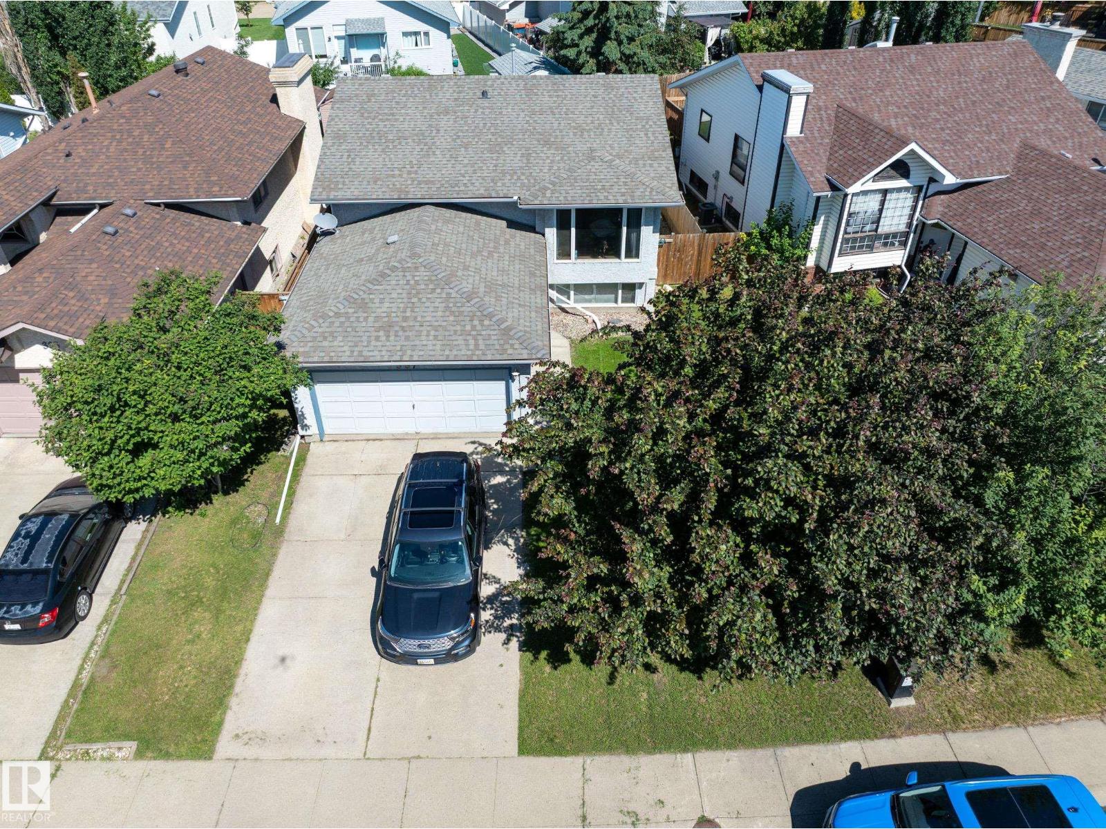337 Pearson CR NW - 63