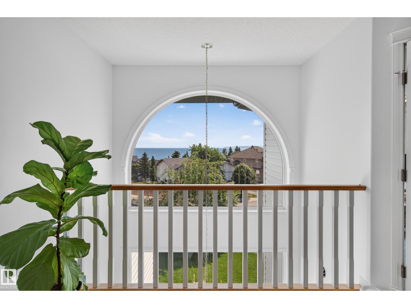 905 26 ST - 37
