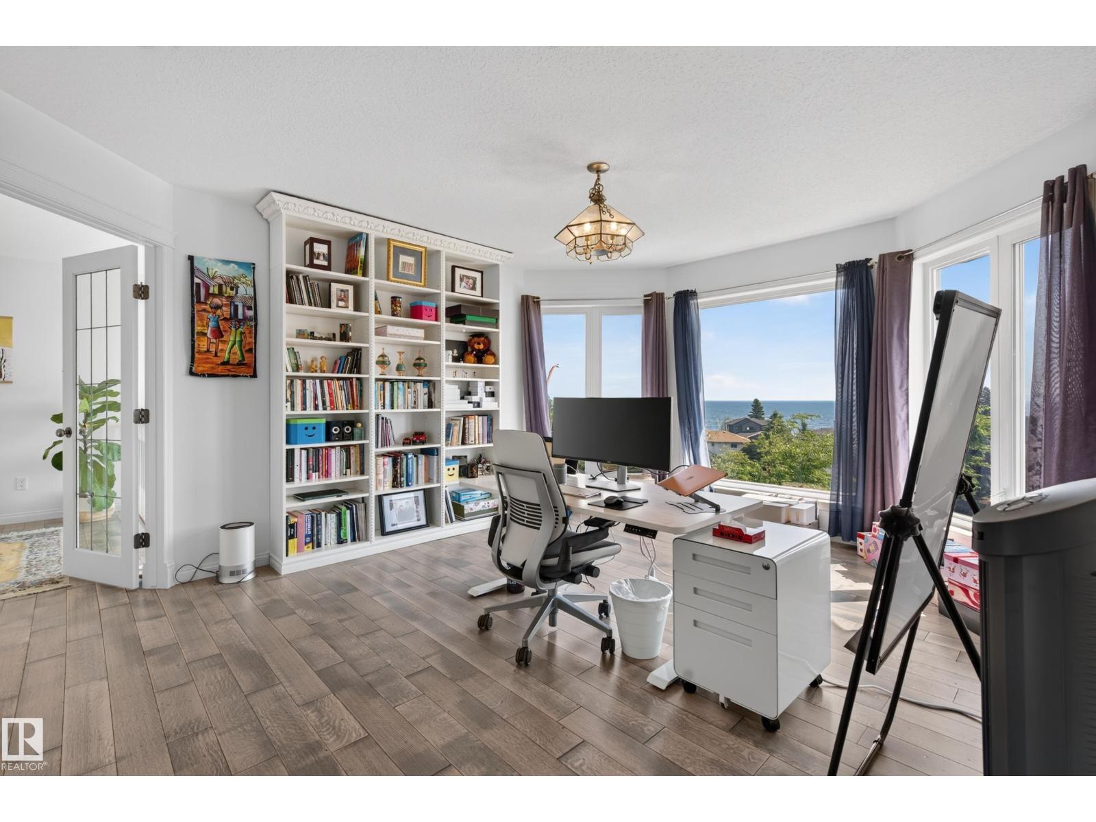 905 26 ST - 41