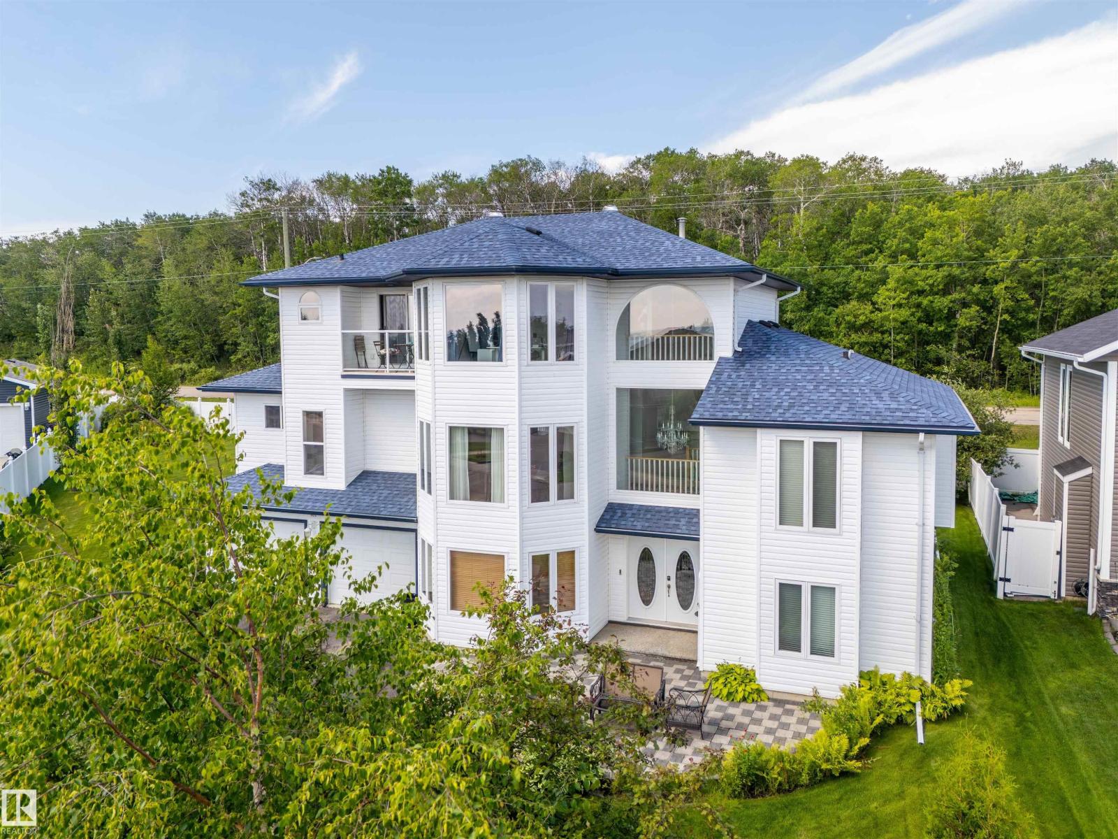 905 26 ST - 52