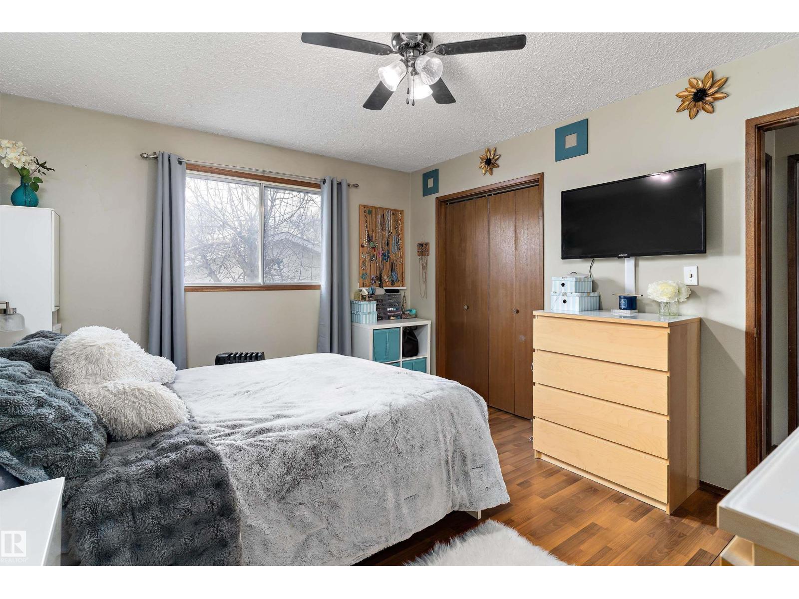 12916 69 ST NW - 22