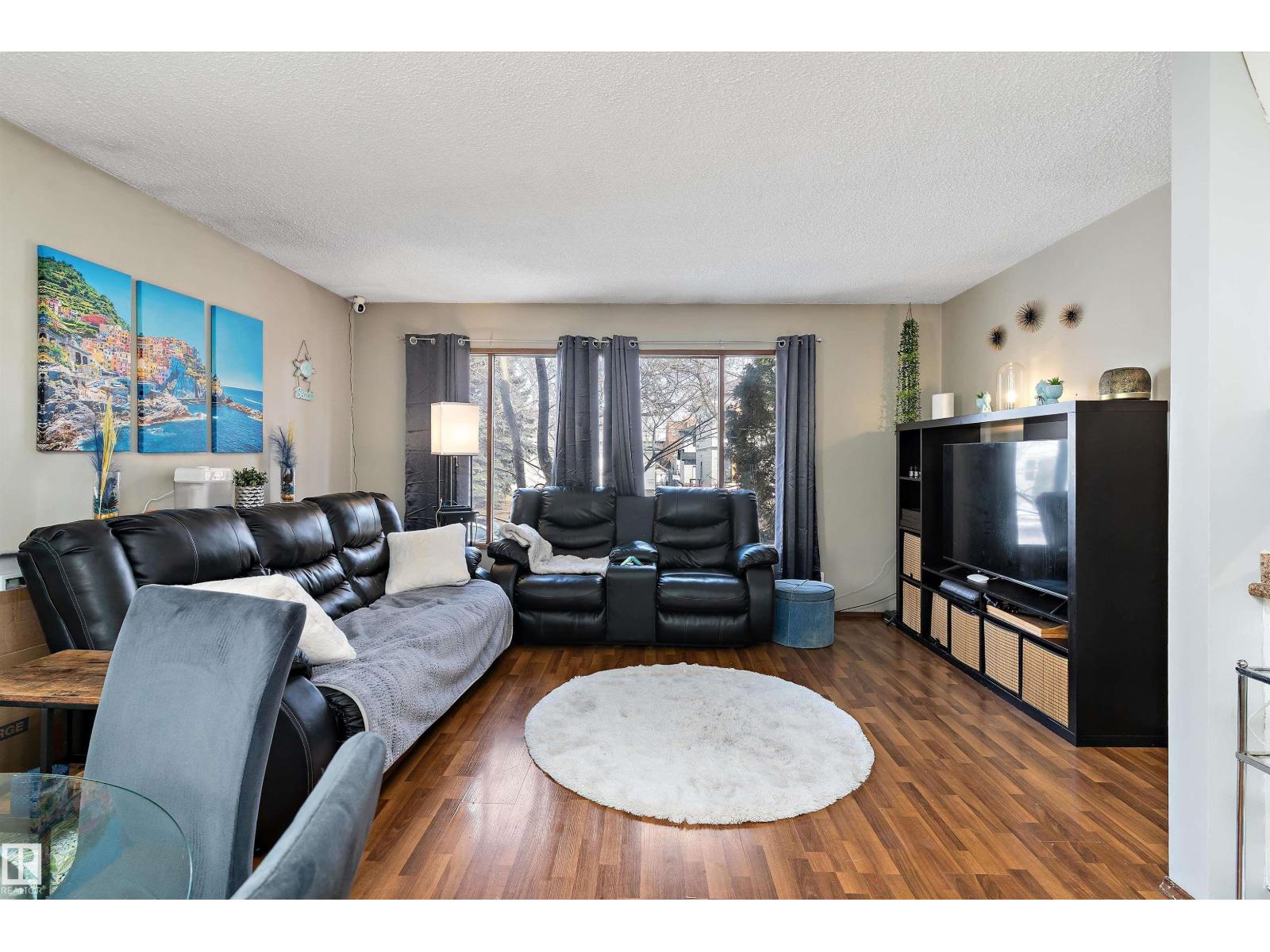 12916 69 ST NW - 11