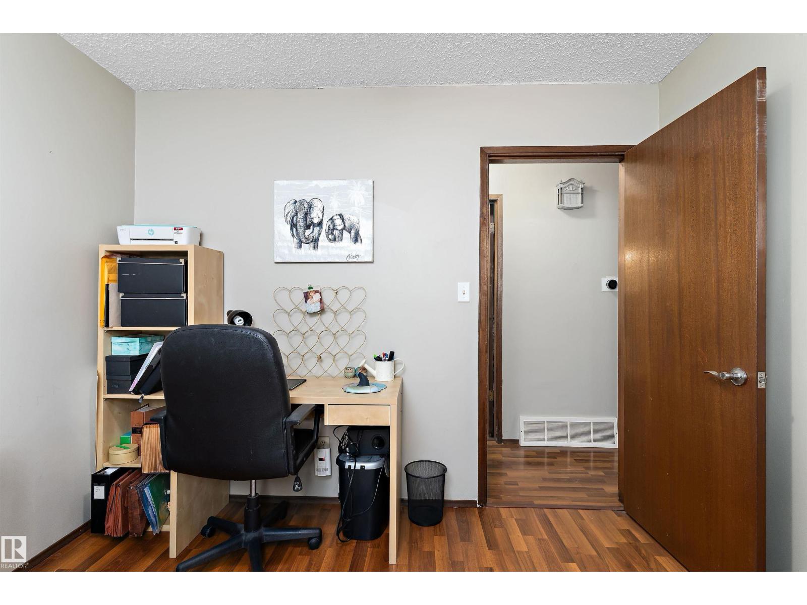 12916 69 ST NW - 18