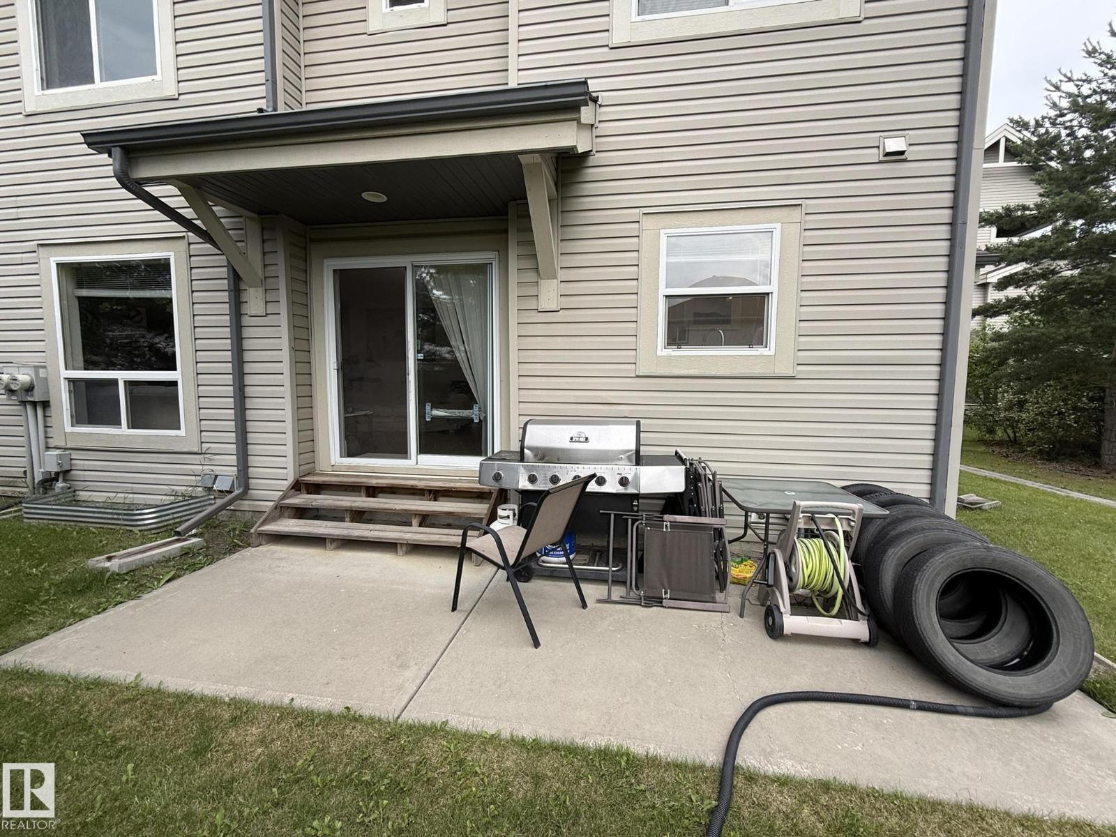 #93 12050 17 AV SW - 24