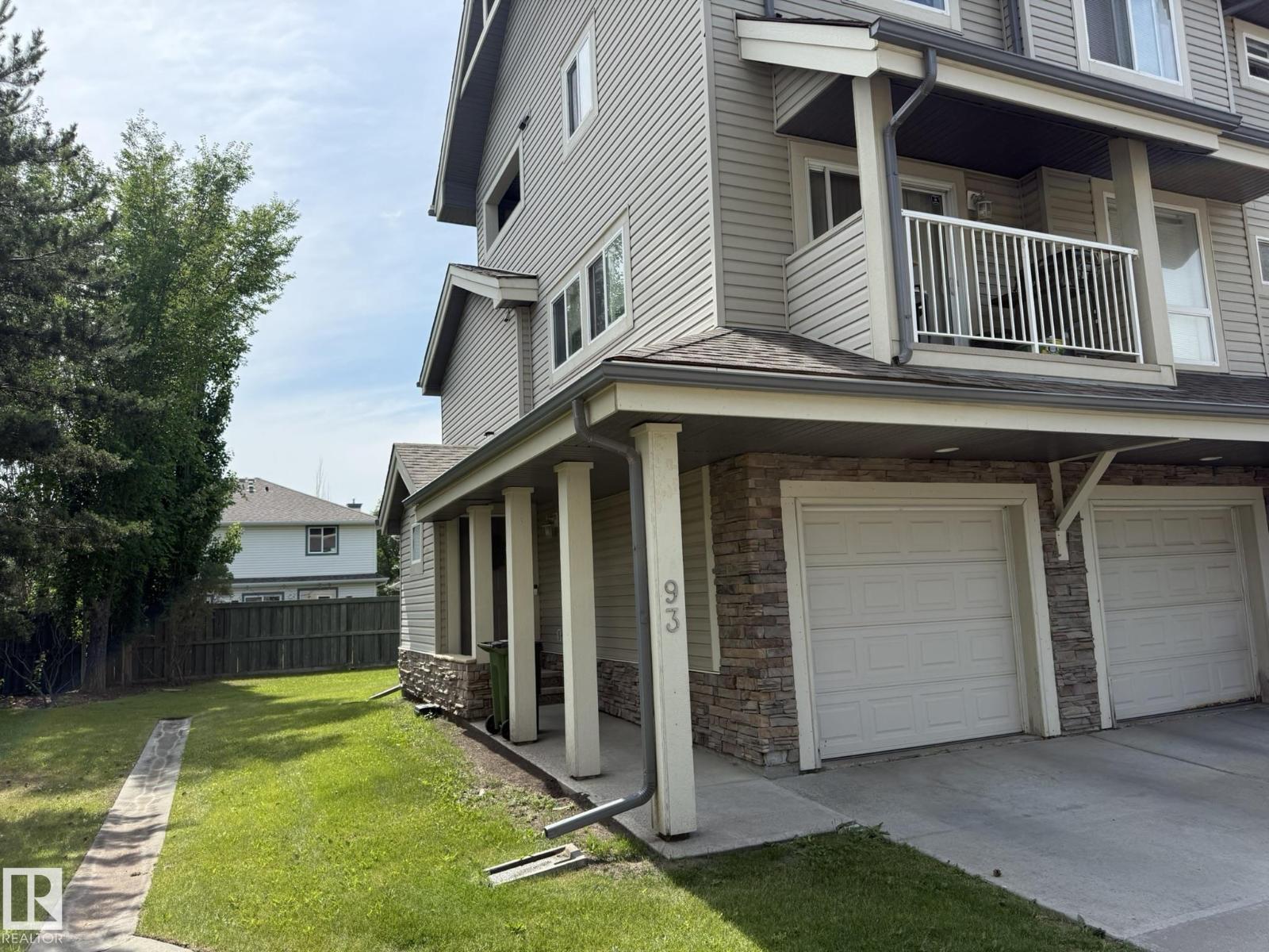 #93 12050 17 AV SW - 36