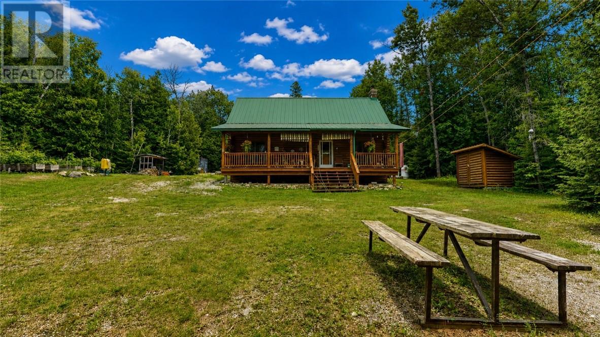 61 Leason Bay Trail - 11