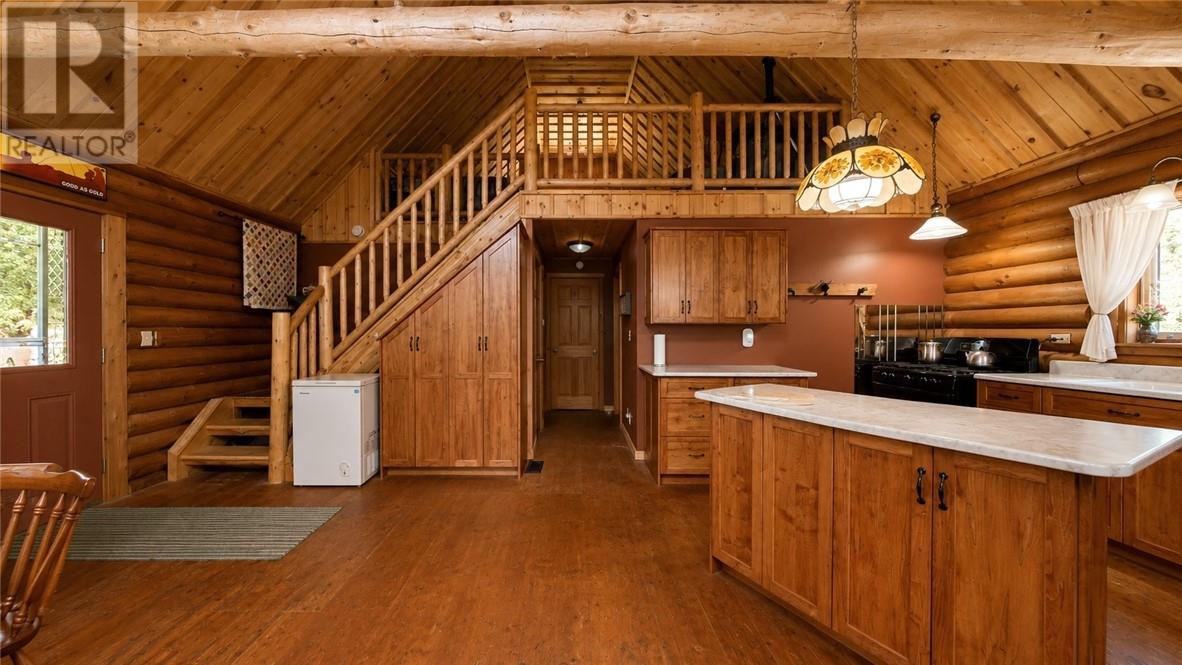 61 Leason Bay Trail - 38