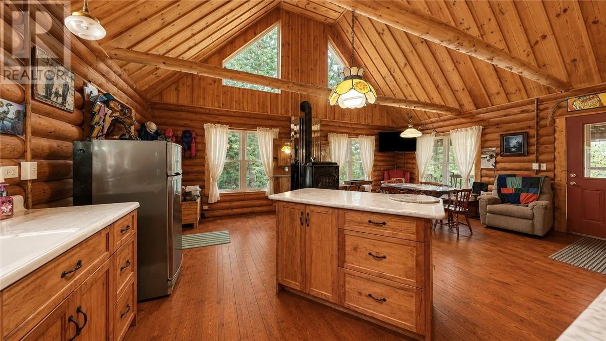 61 Leason Bay Trail - 41