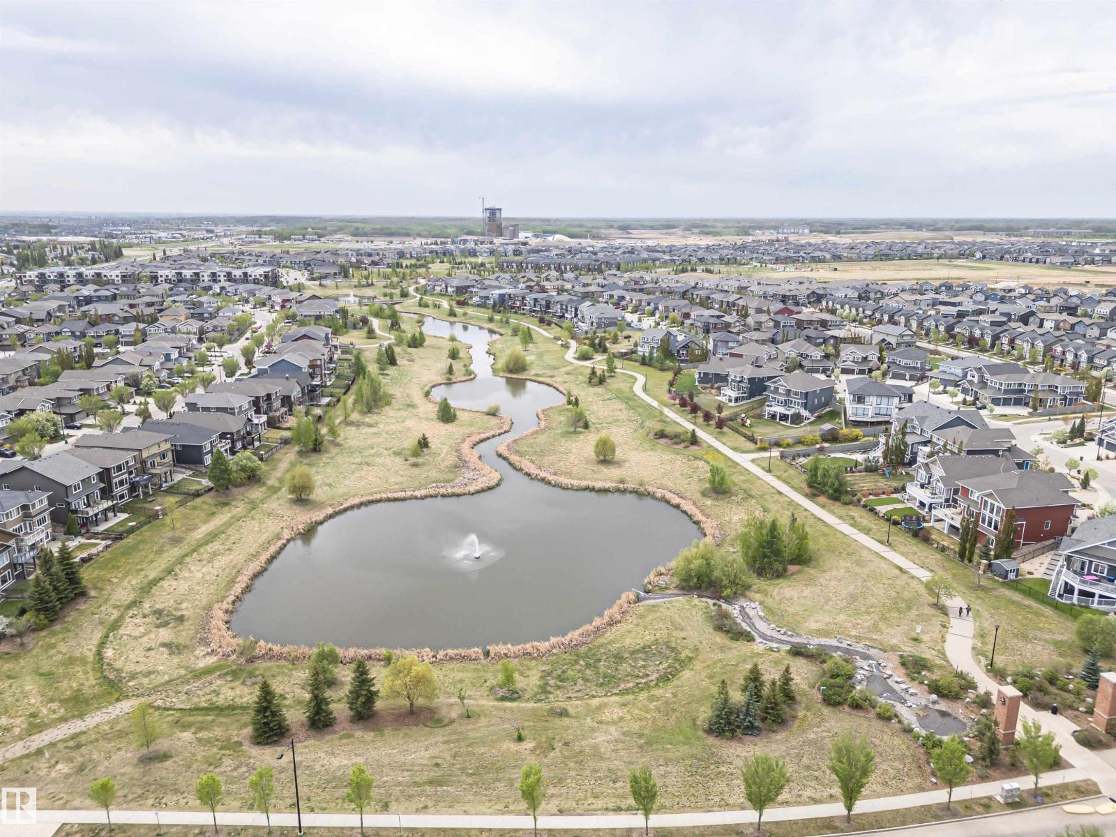 8744 223 ST NW NW - 39