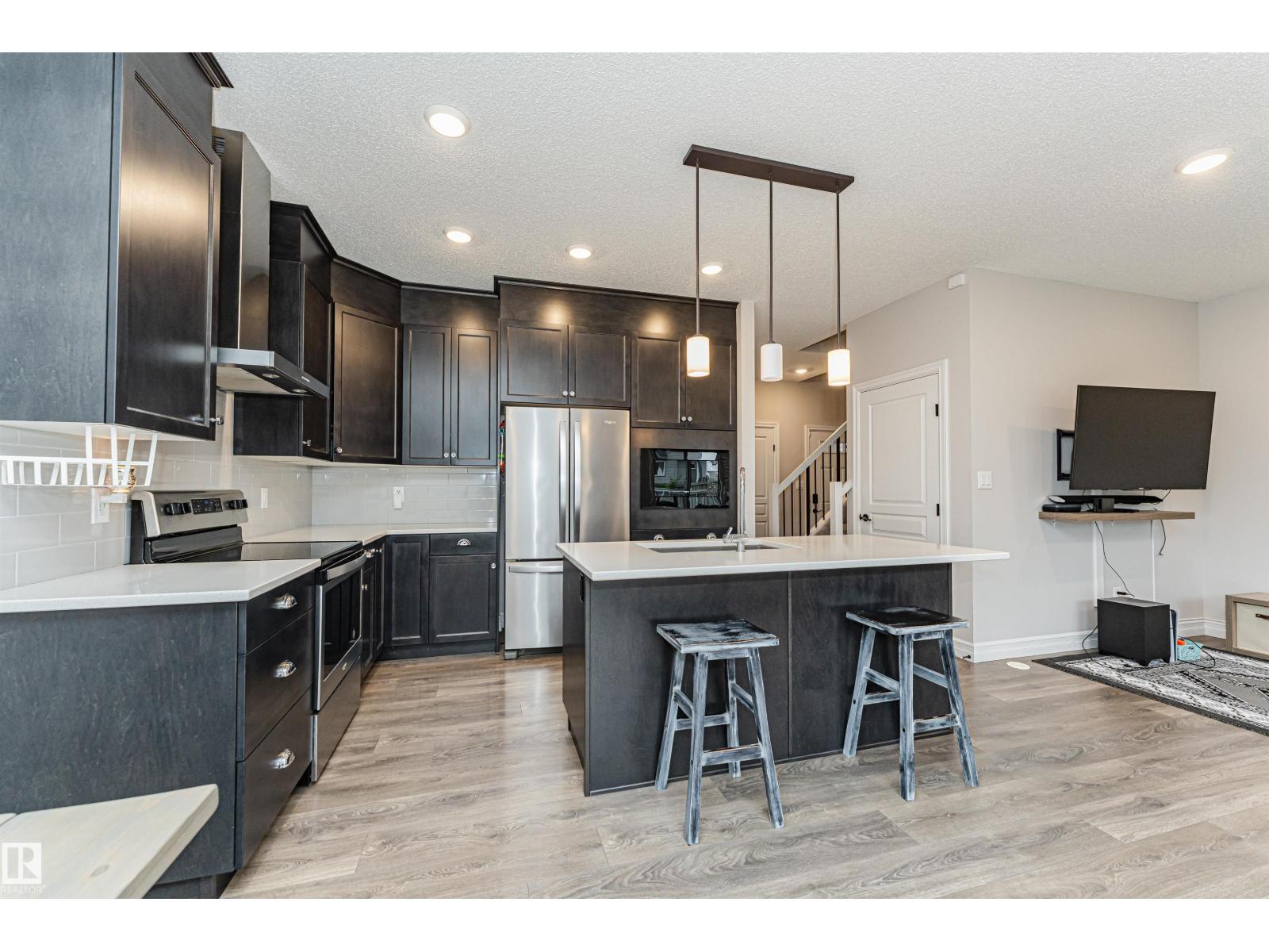 8744 223 ST NW NW - 11