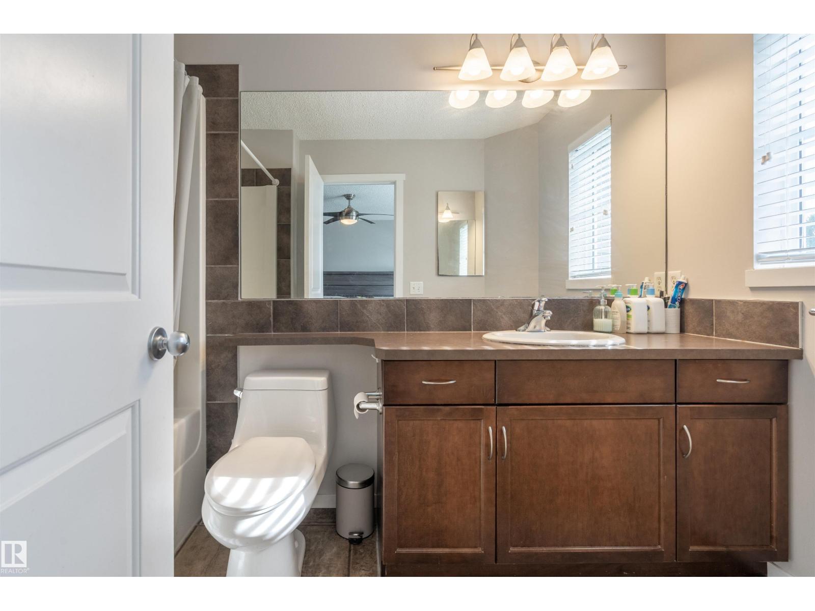 165 62 ST SW - 21