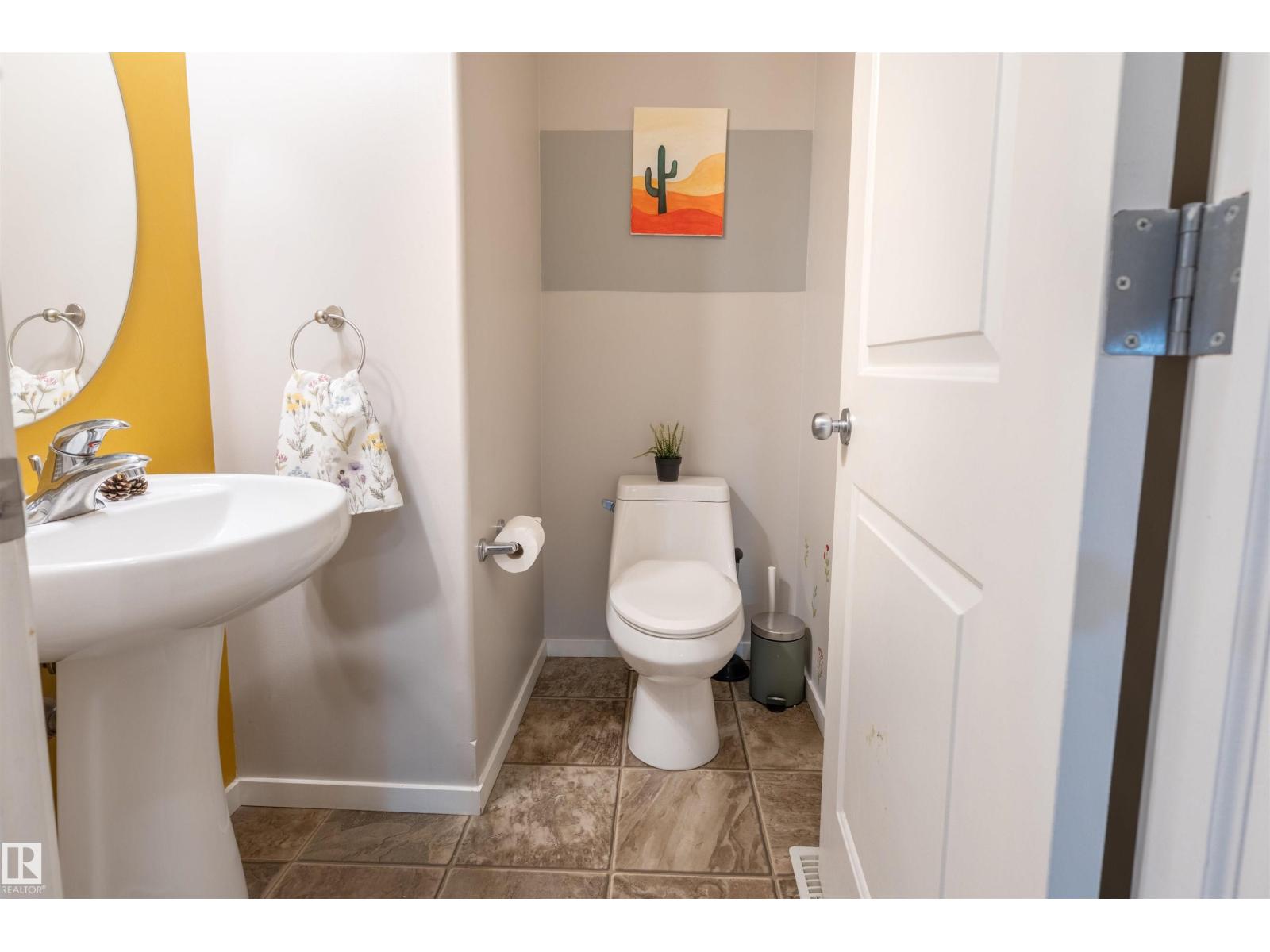 165 62 ST SW - 17