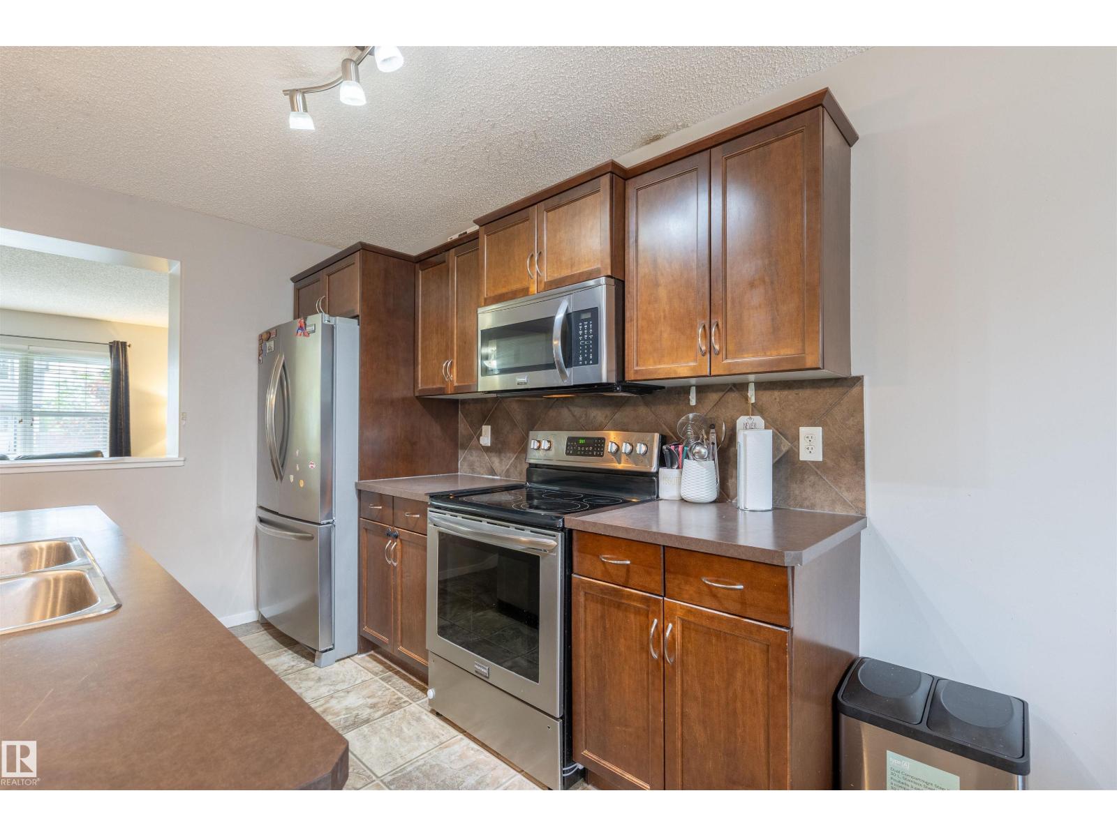 165 62 ST SW - 12