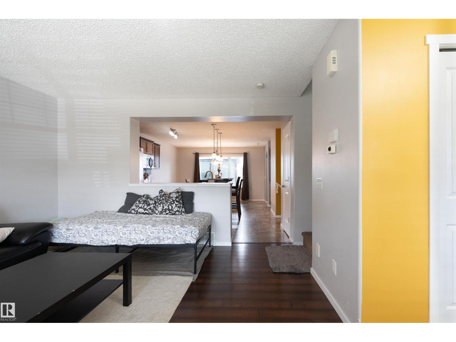 165 62 ST SW - 6