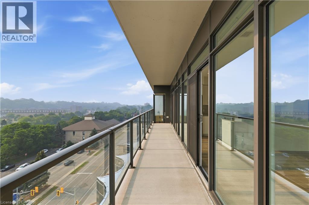 #713 50 GRAND Avenue S - 28