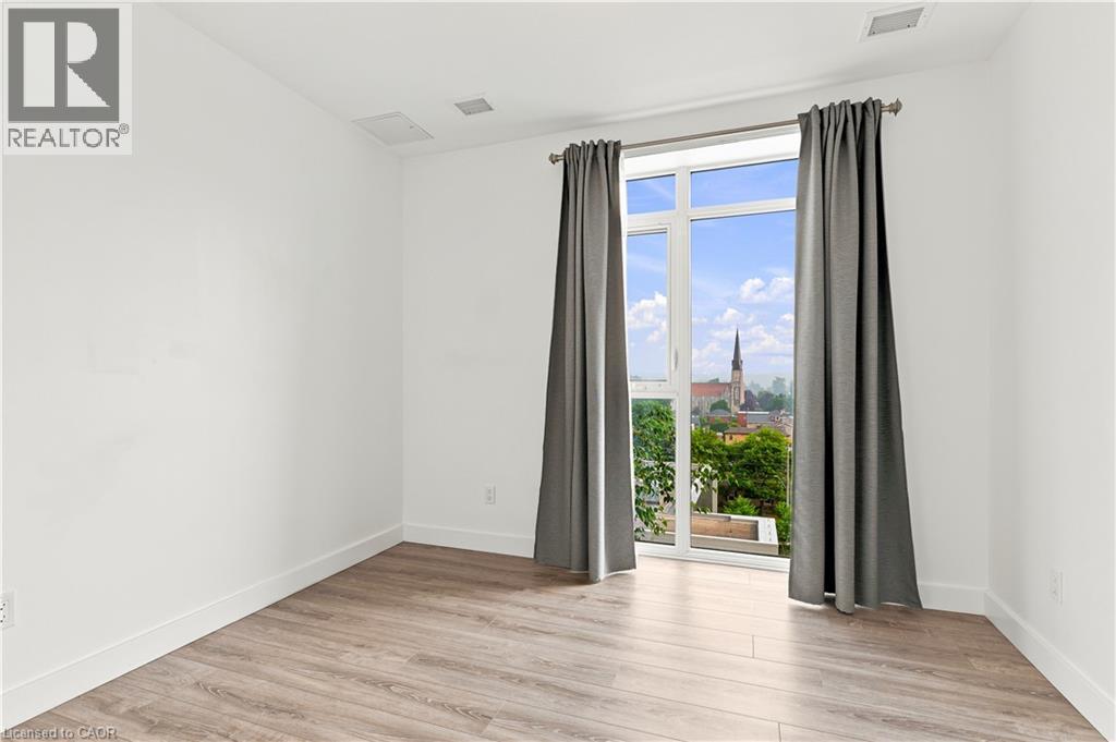 #713 50 GRAND Avenue S - 10