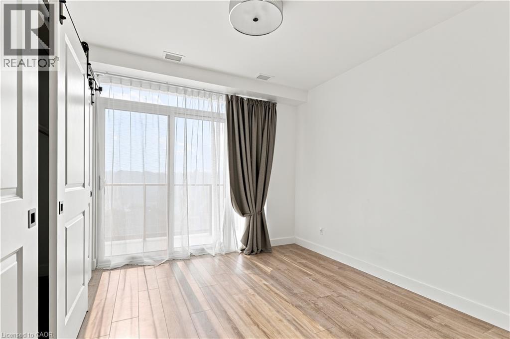 #713 50 GRAND Avenue S - 8