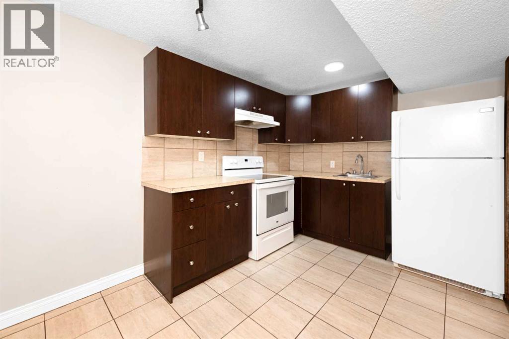 40 hidden Point NW - 30