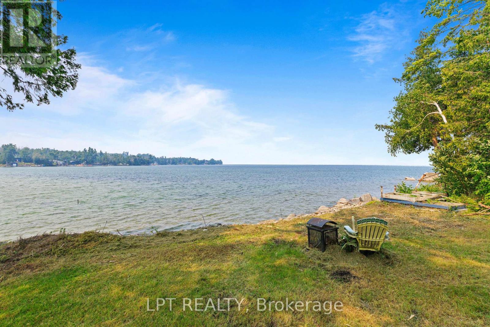 47 MOON POINT DRIVE - 25