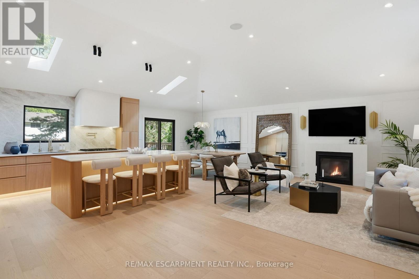 345 RANKIN DRIVE - 3