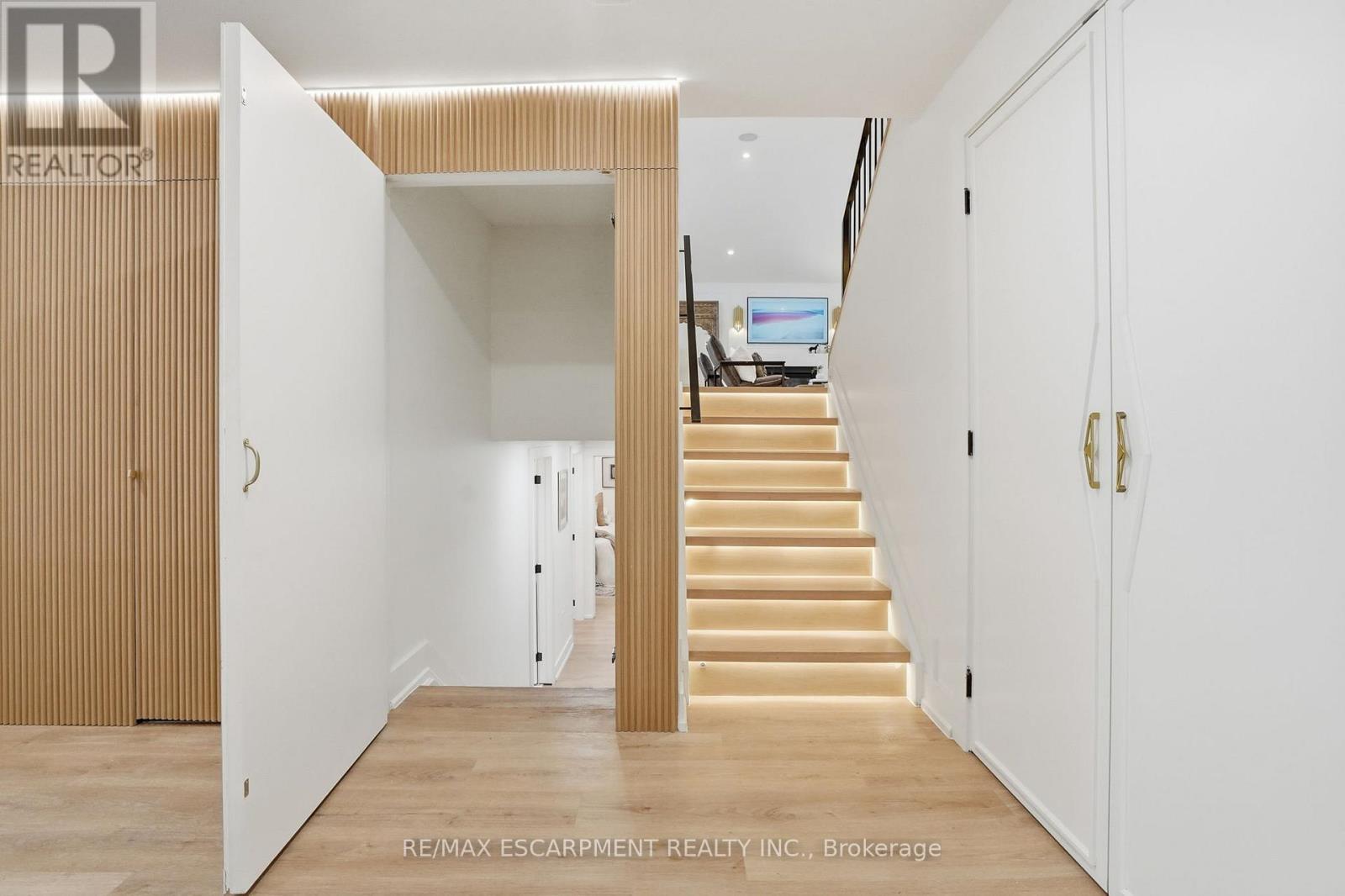 345 RANKIN DRIVE - 35