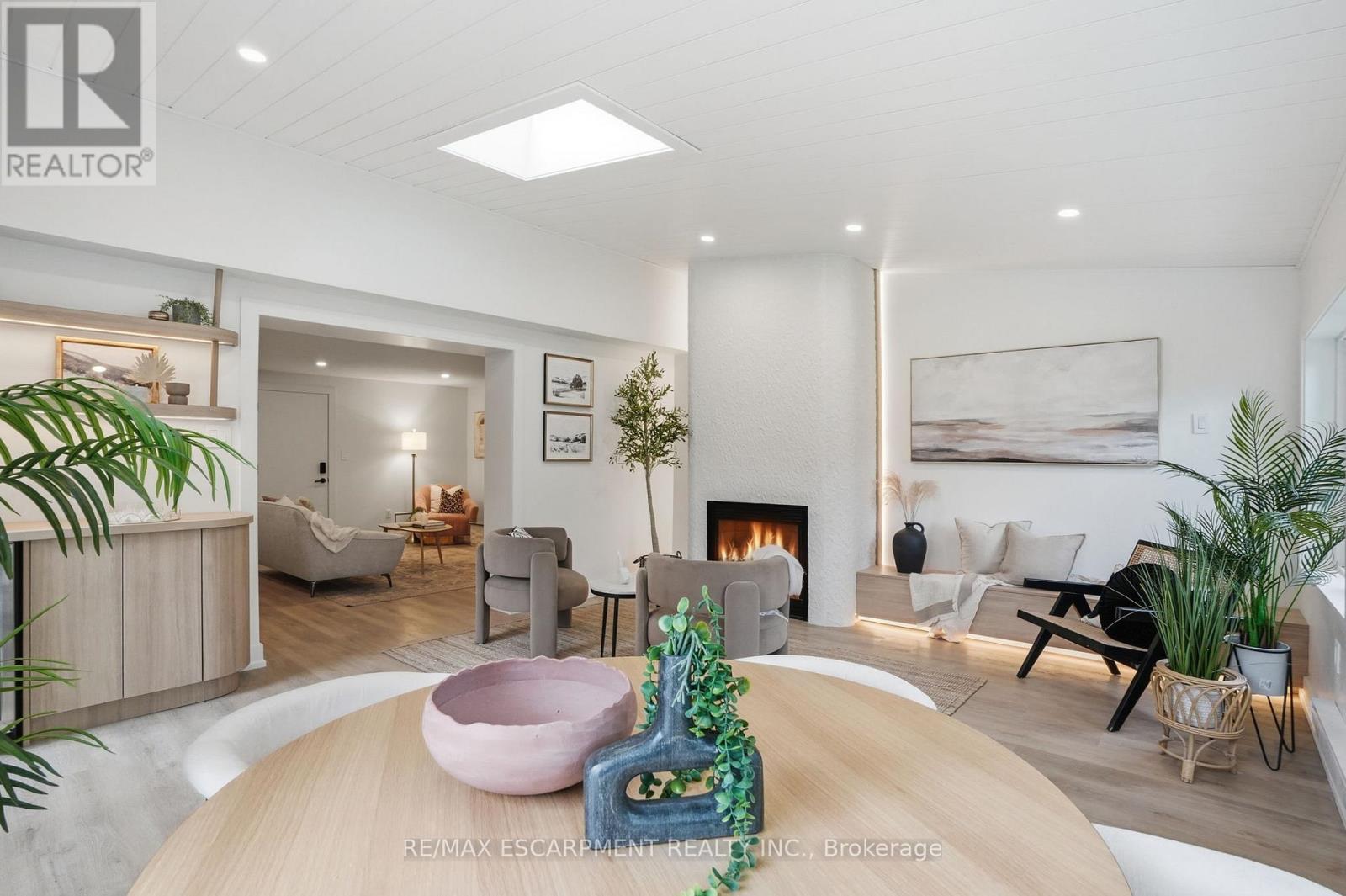 345 RANKIN DRIVE - 32