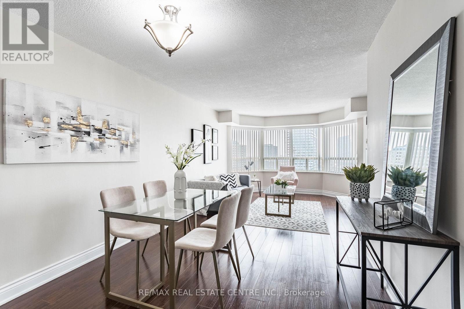 #2011 335 WEBB DRIVE - 6
