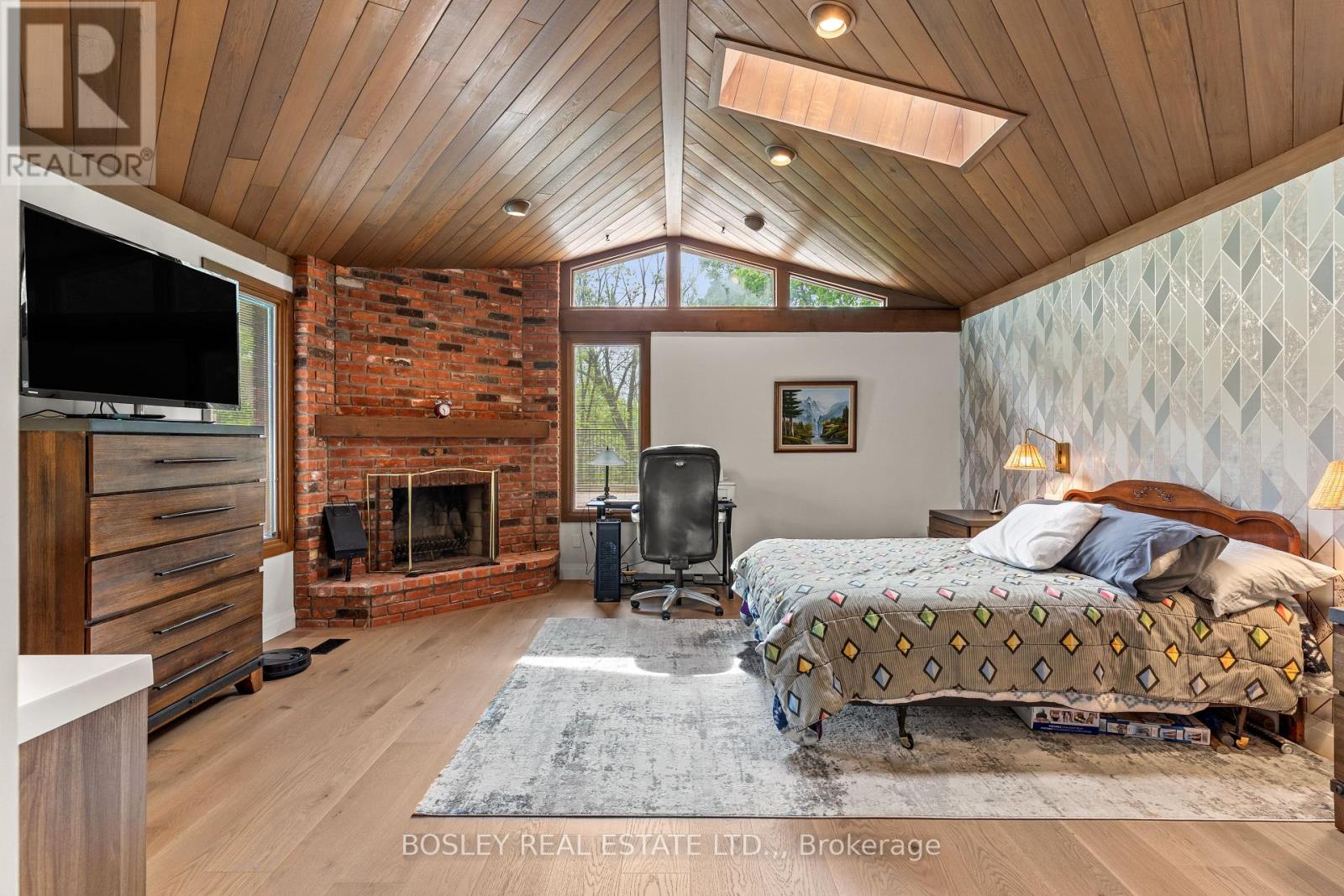 93 RIVERVIEW BOULEVARD - 6