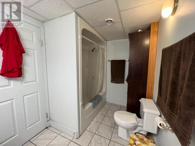 100 Queen ST - 36