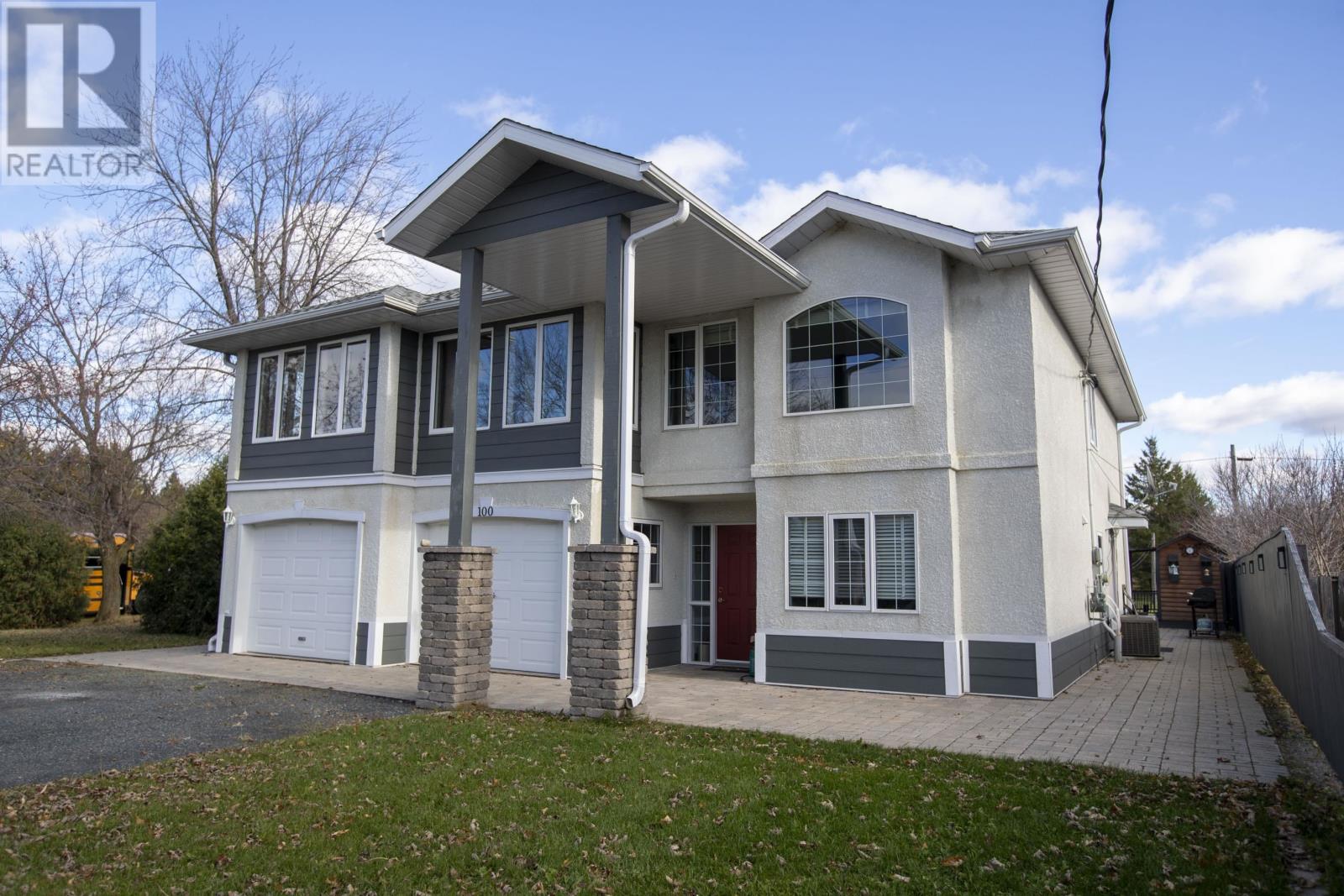 100 Queen ST - 39
