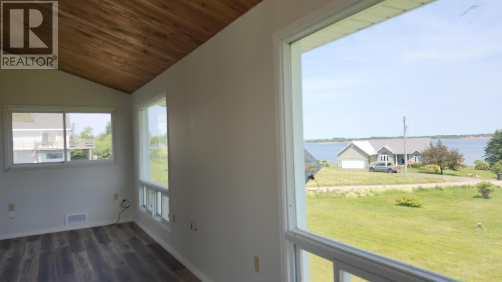 639 St. Andrews Point Road - 12