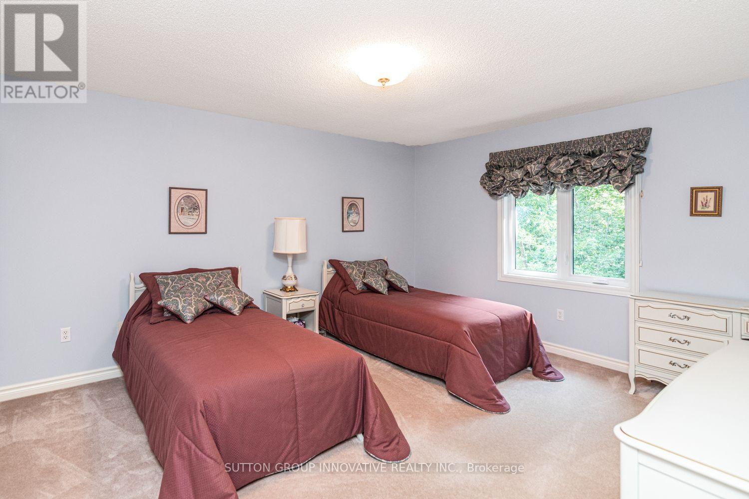59 RENATA COURT - 22