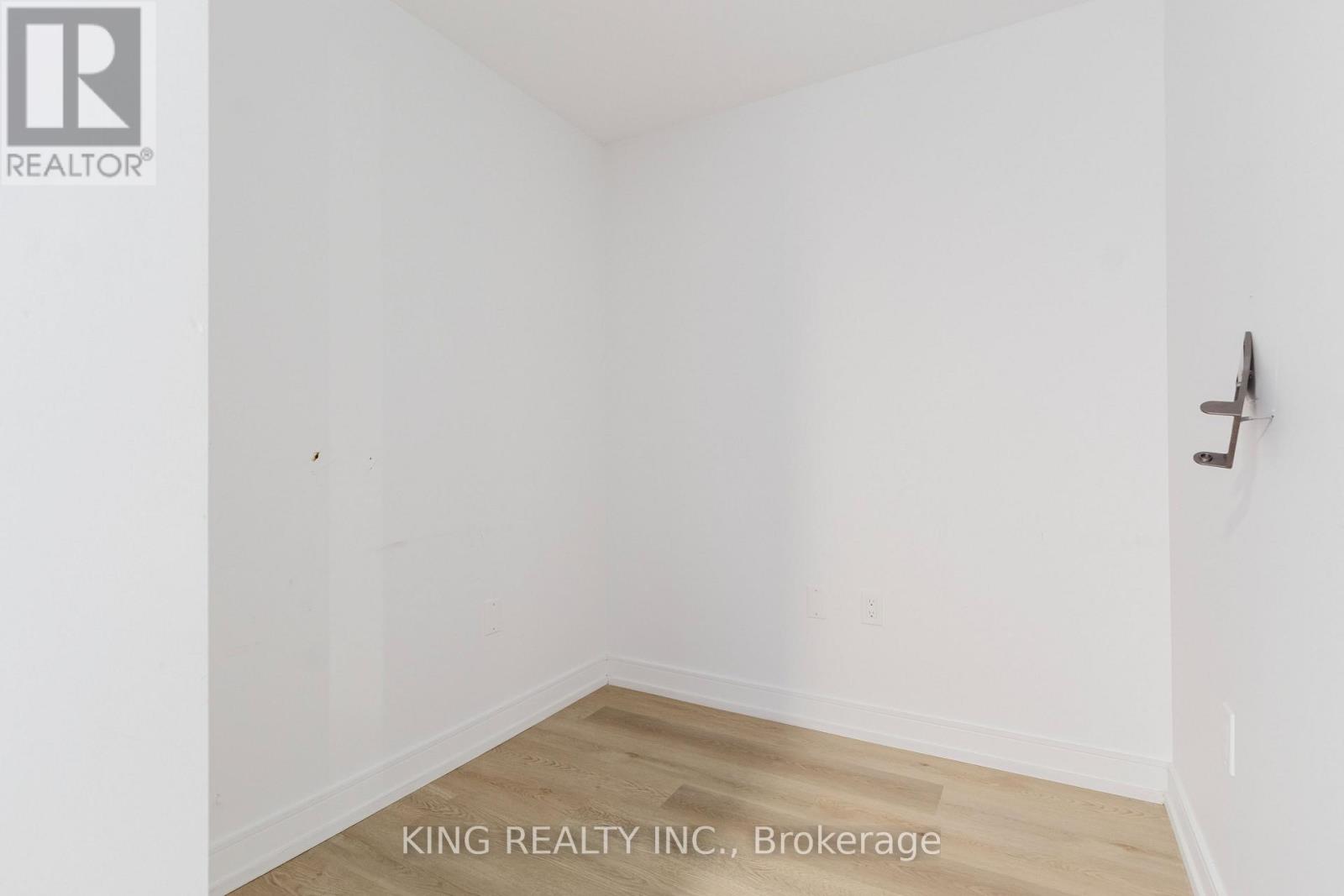 #531 1 JARVIS STREET - Image 36