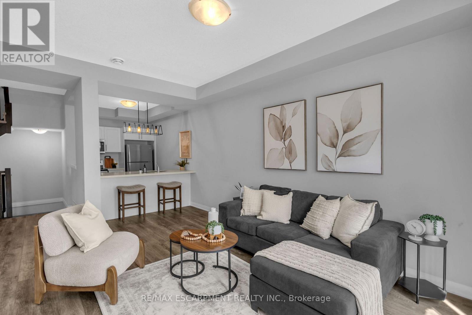 49 LAGUNA VILLAGE CRESCENT - 13