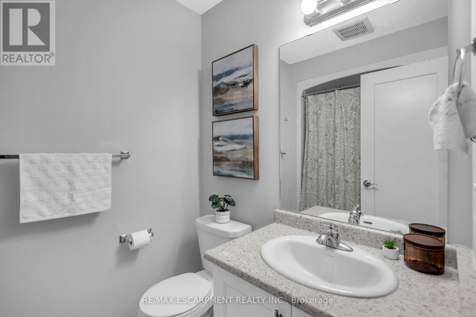 49 LAGUNA VILLAGE CRESCENT - 31