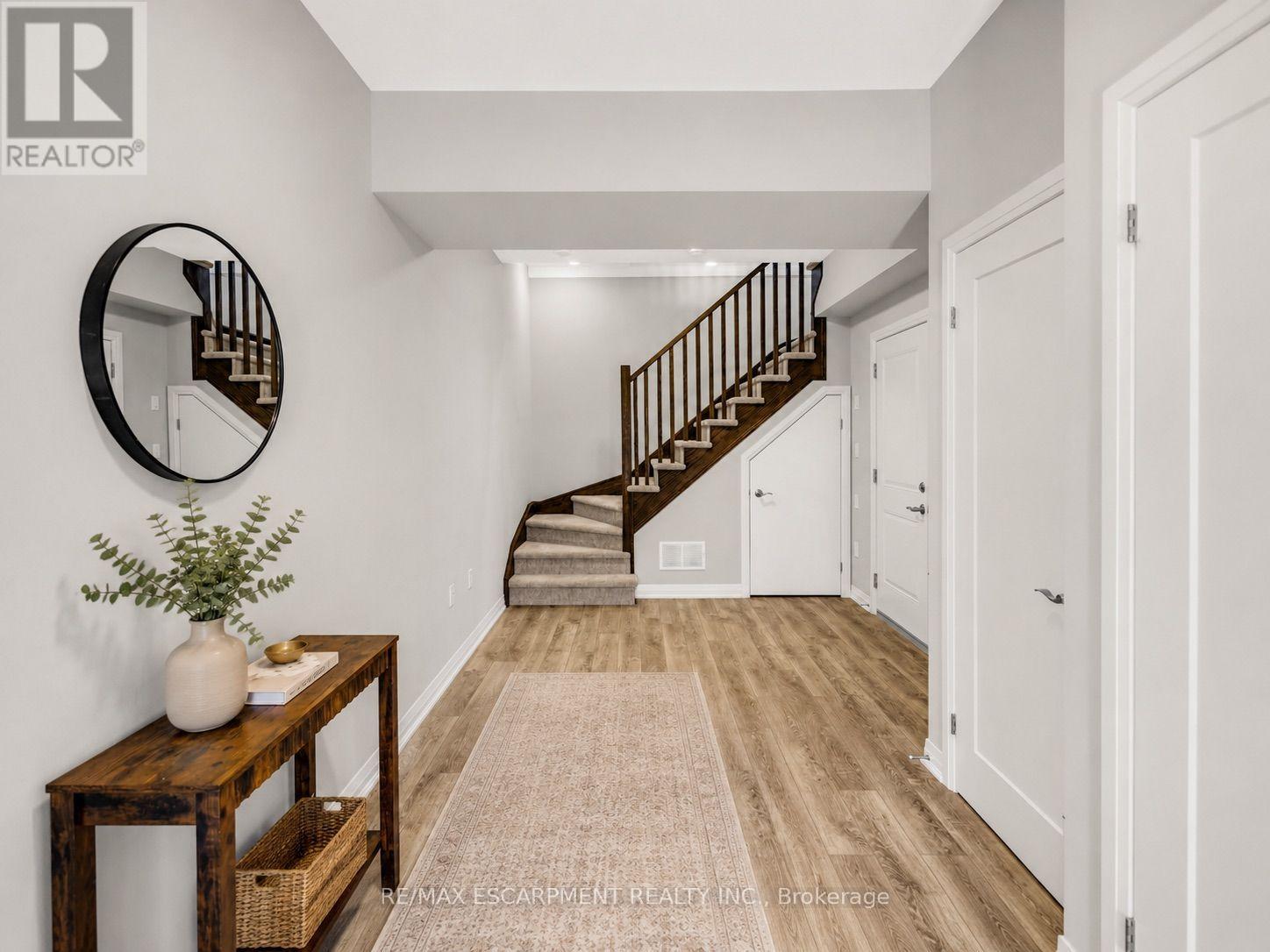 49 LAGUNA VILLAGE CRESCENT - 5