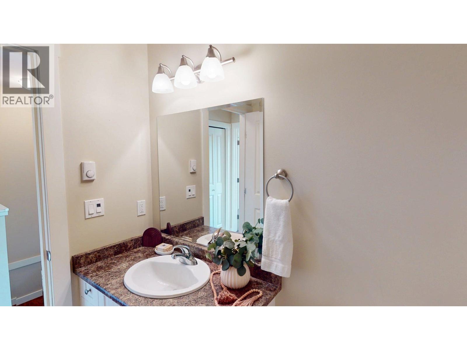 #105 10904 102 AVENUE - 23