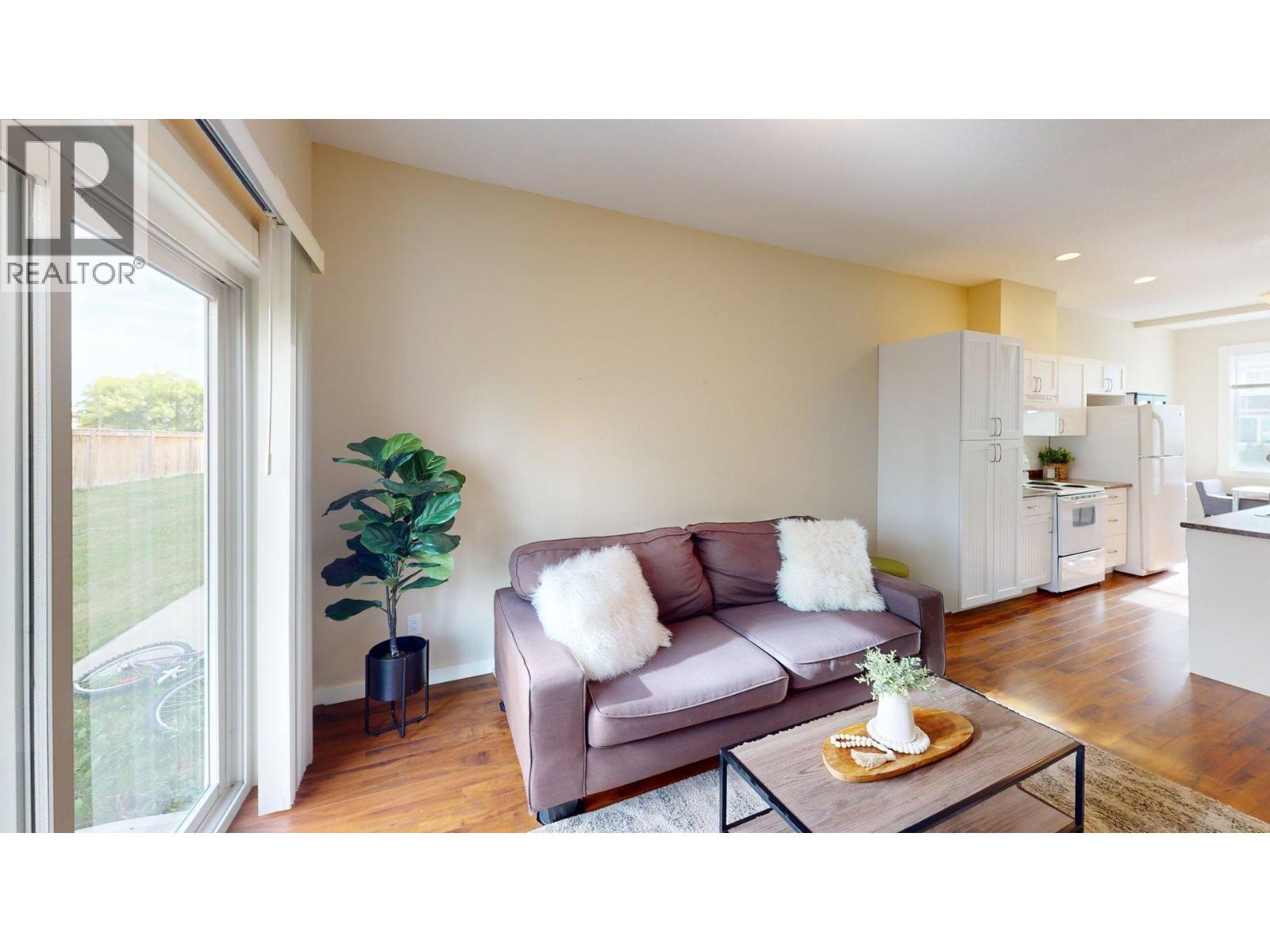 #105 10904 102 AVENUE - 11