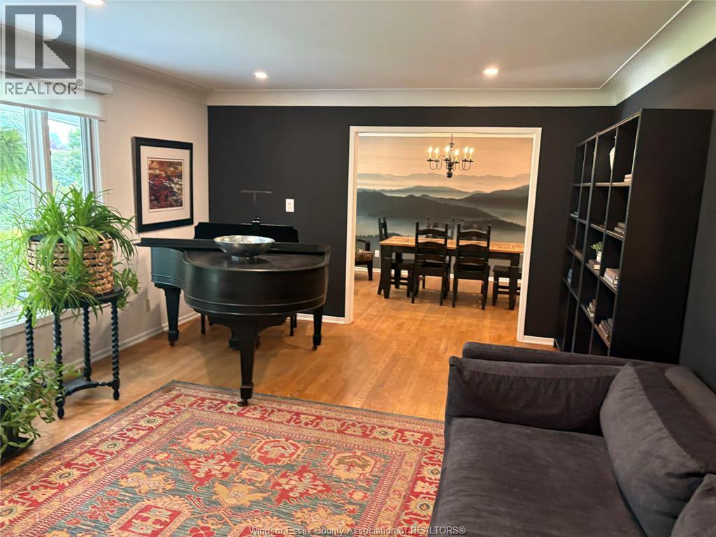 3073 CENTENNIAL CRESCENT - 27
