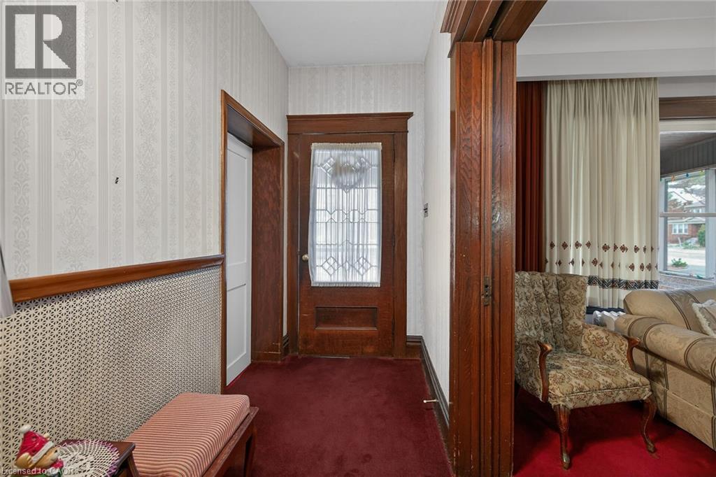 96 BARNESDALE Boulevard - 9