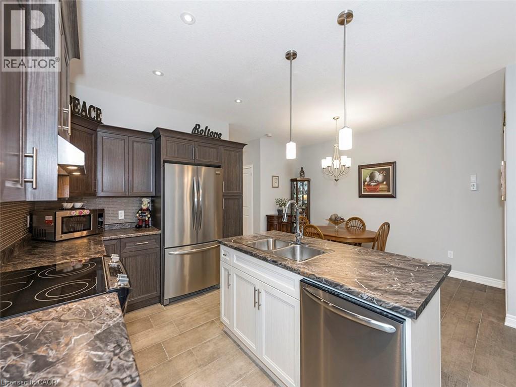 #18 41 GARDEN Avenue - 11