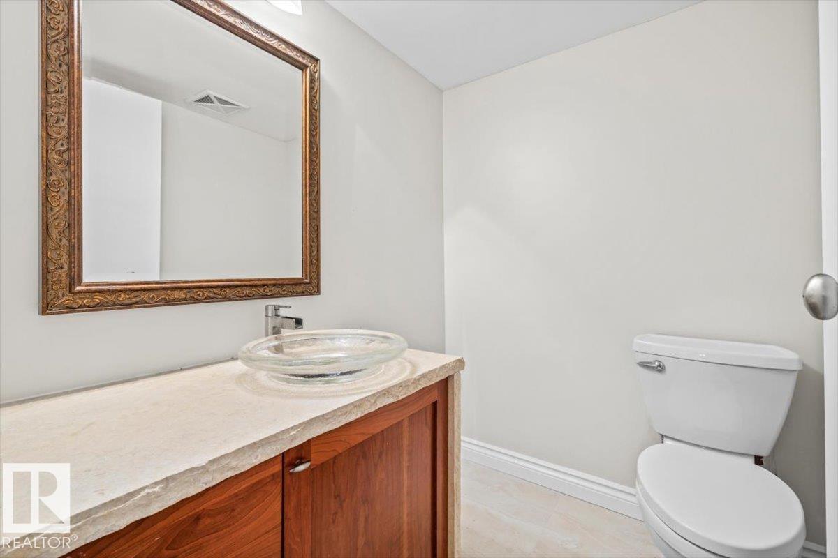 #202 10010 119 ST NW - 18
