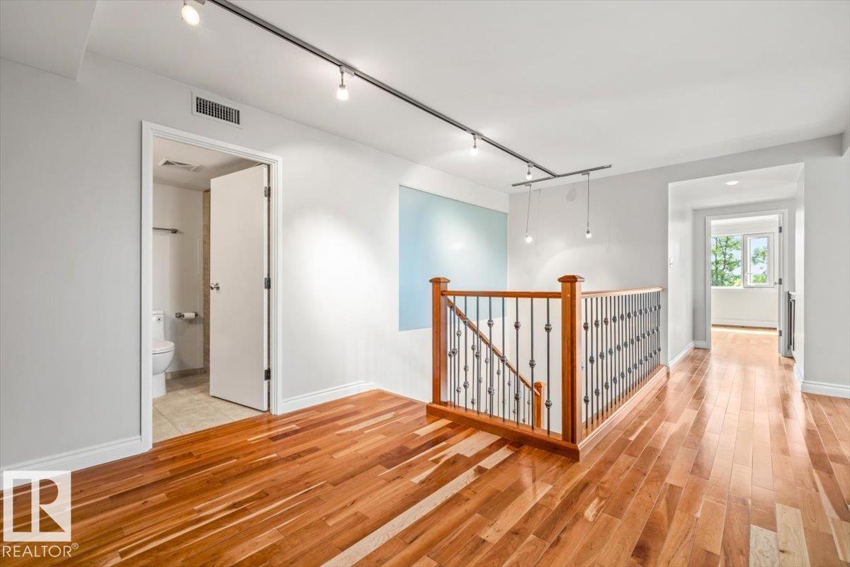 #202 10010 119 ST NW - 29