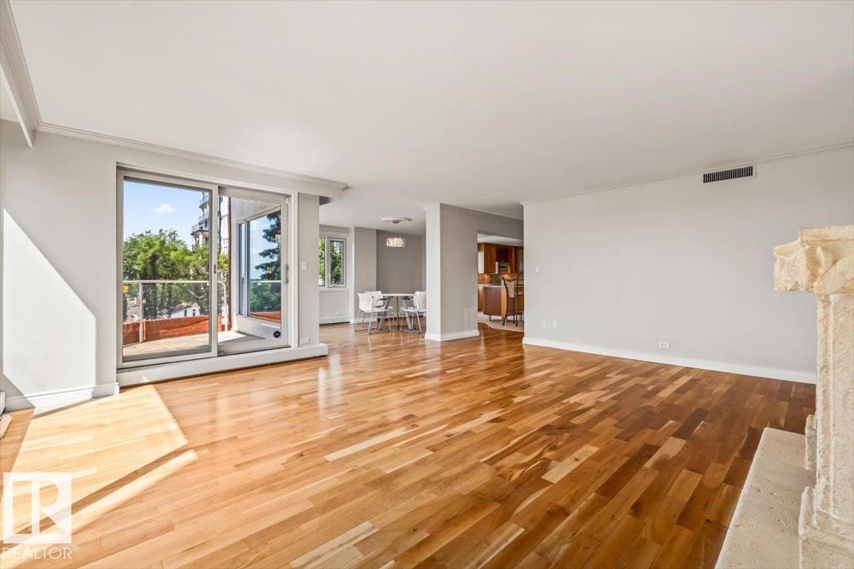 #202 10010 119 ST NW - 6